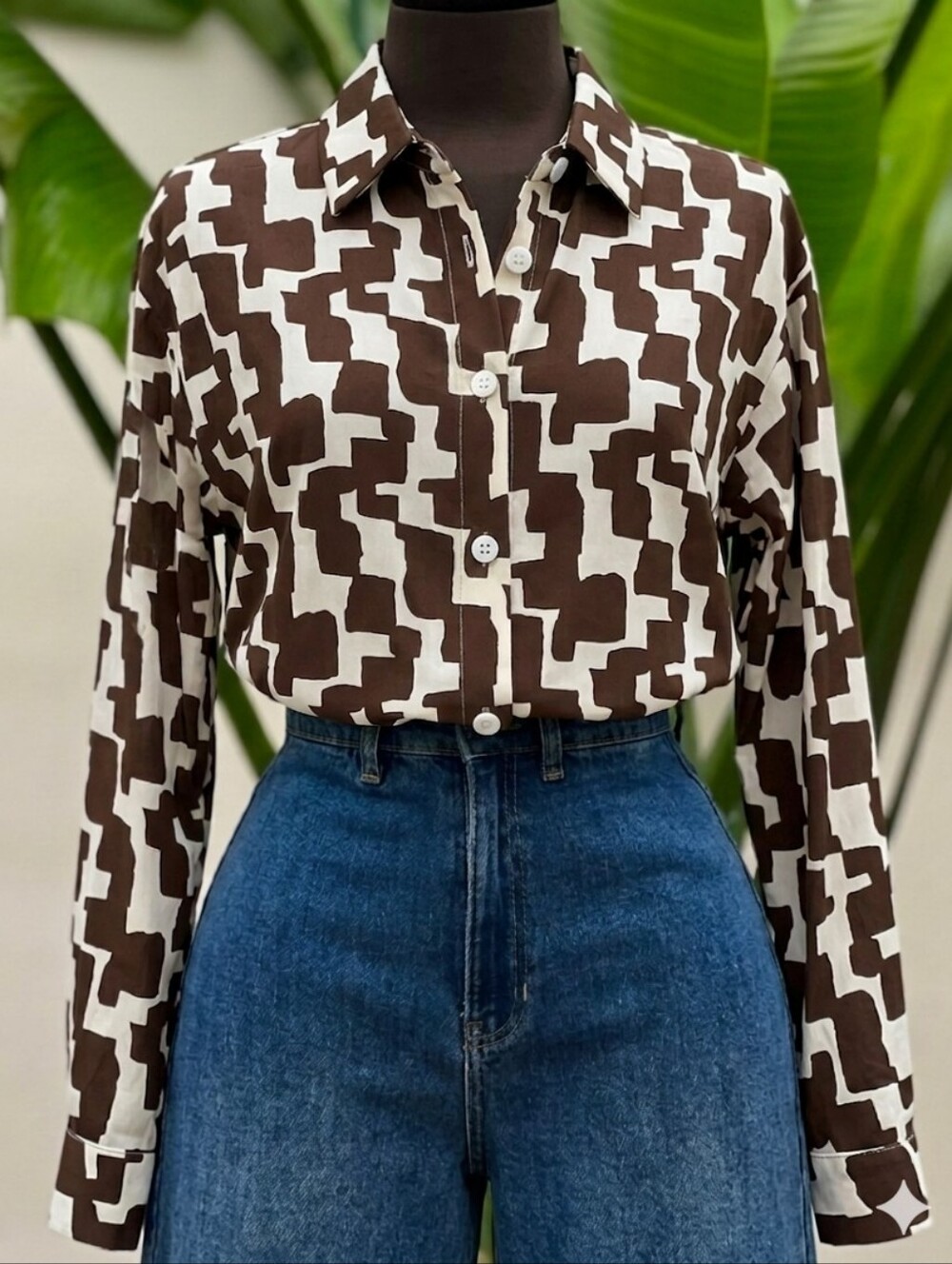 Modern Geometric Button-Down Shirt - Brown/White